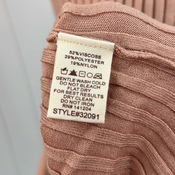 168. Midi Dress Sweater Ribbed Bodycon Sleeveless Side Slit Rose Pink NEW - Picture 9 of 12